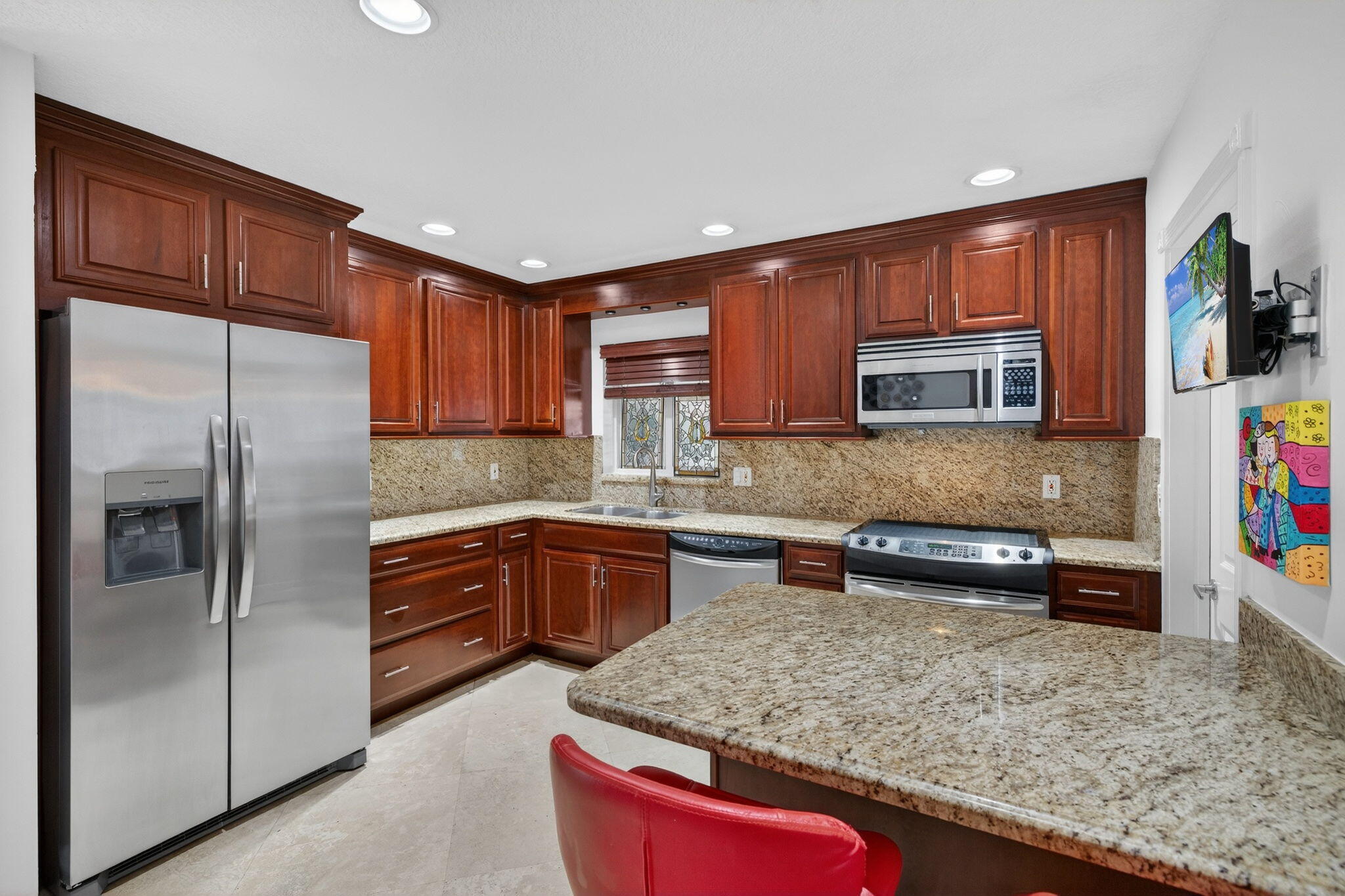 EDGEWATER ESTATES - Residential