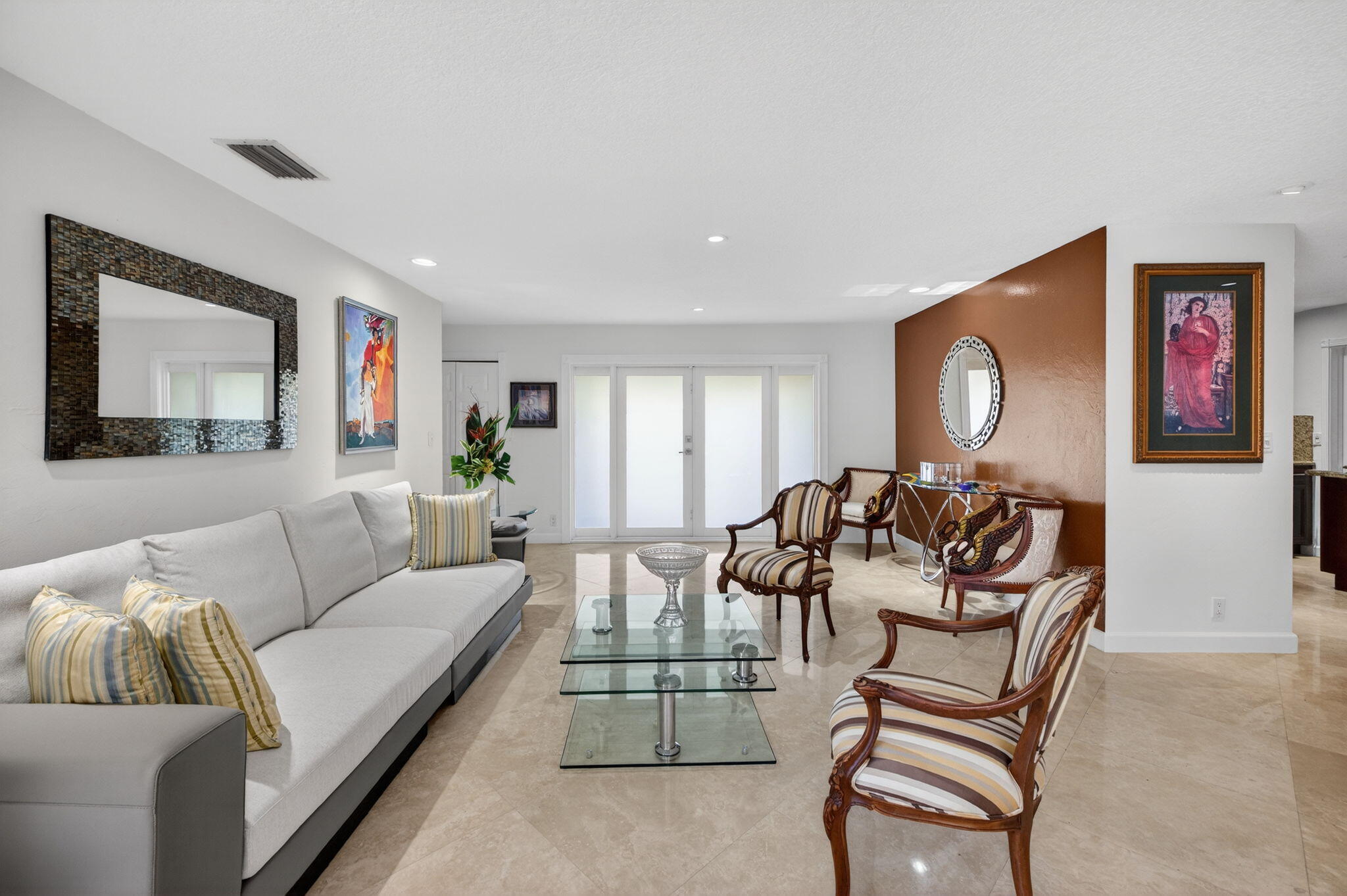 EDGEWATER ESTATES - Residential