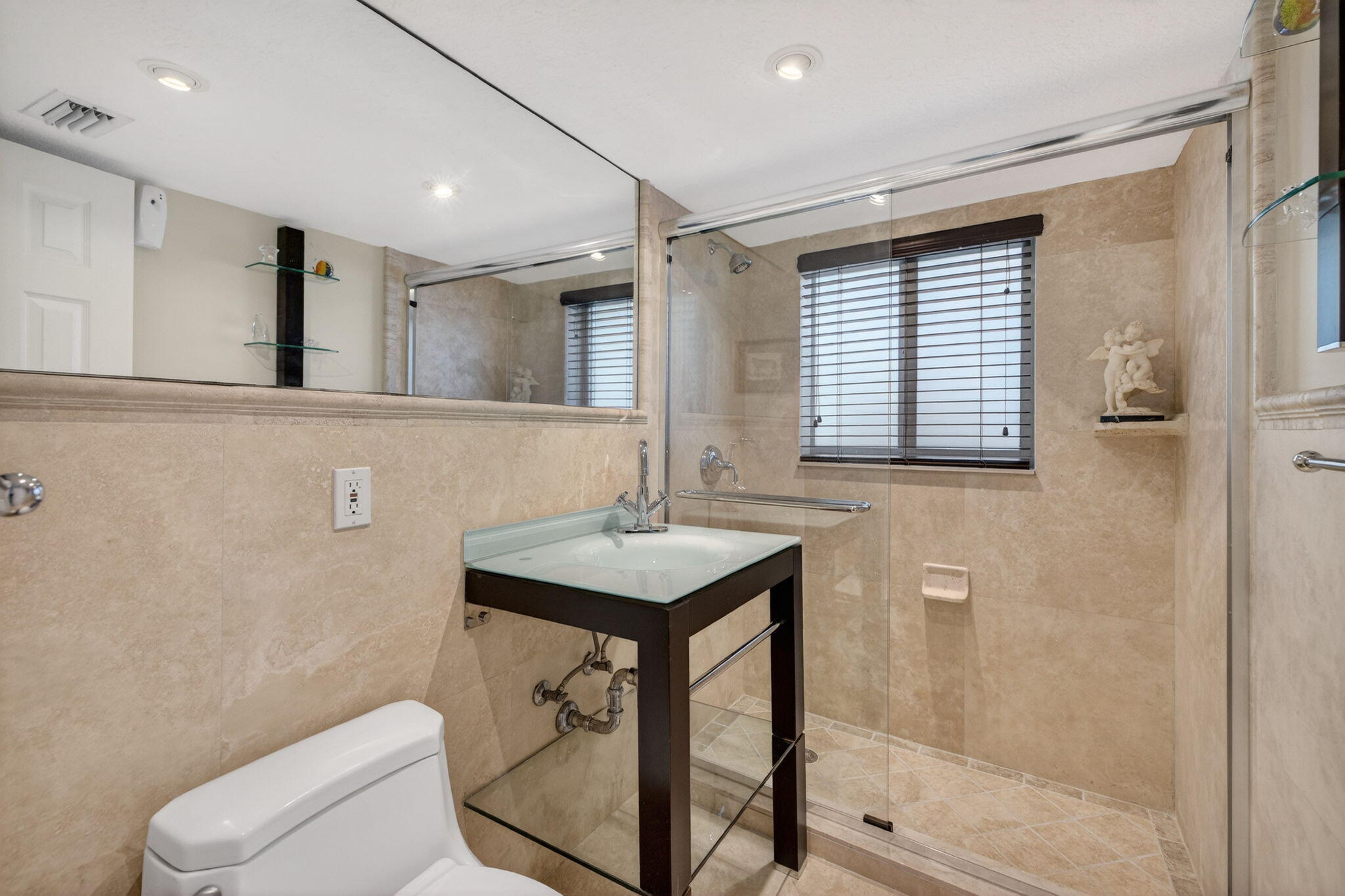 EDGEWATER ESTATES - Residential