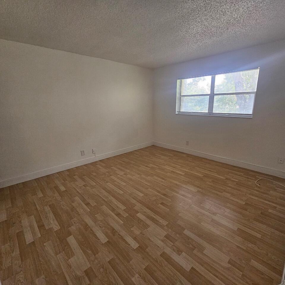 VERSAILLES GARDENS CONDO - Residential Lease