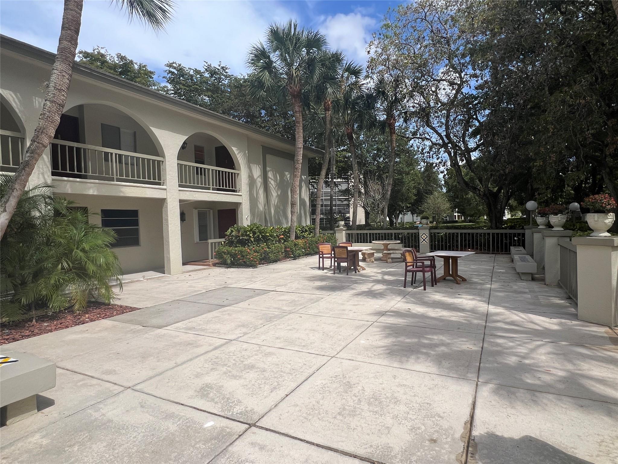 Martinique Village III - Residential Lease