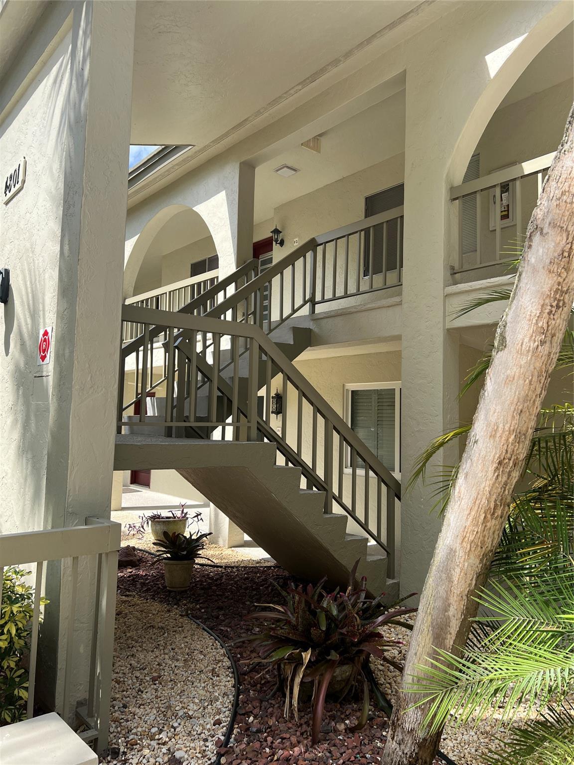 Martinique Village III - Residential Lease