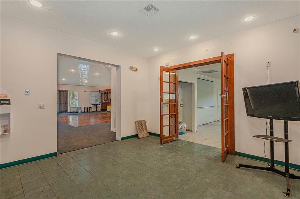 Lauderdale Isles 2-Blk 12 - Commercial Sale