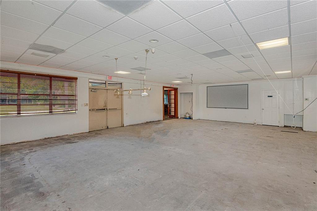 Lauderdale Isles 2-Blk 12 - Commercial Sale