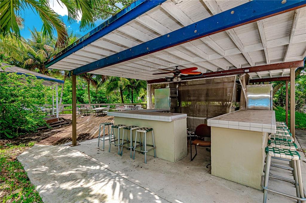 Lauderdale Isles 2-Blk 12 - Commercial Sale