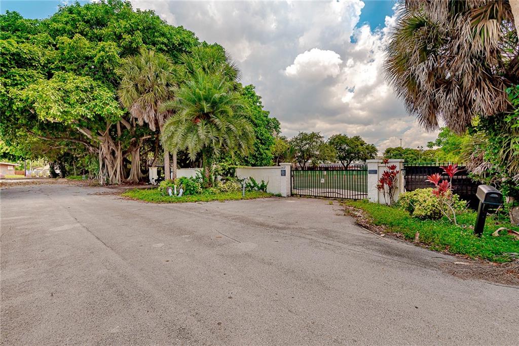 Lauderdale Isles 2-Blk 12 - Commercial Sale