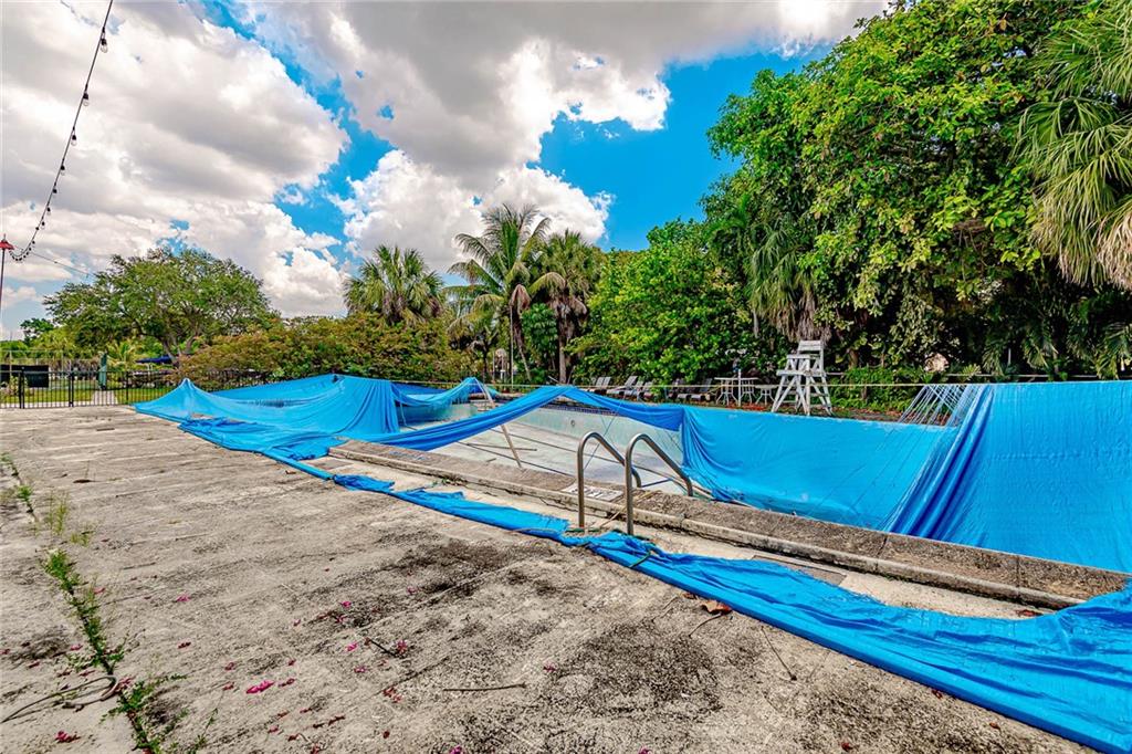 Lauderdale Isles 2-Blk 12 - Commercial Sale