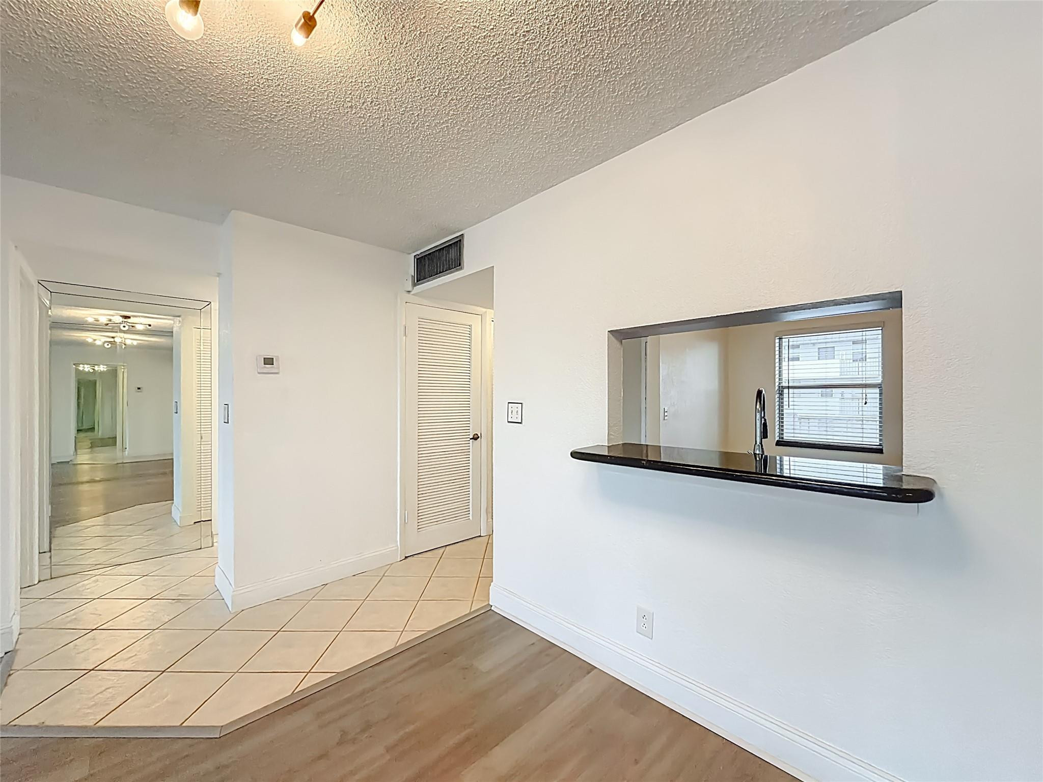 Island Club - Residential Lease