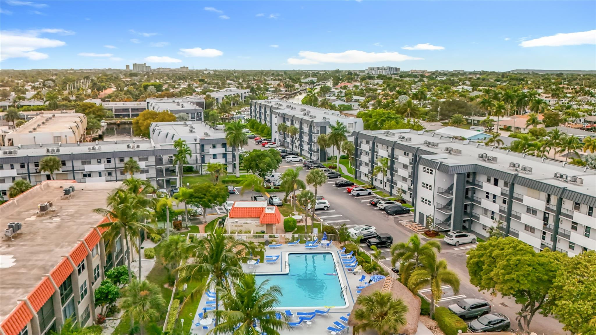 Island Club - Residential Lease