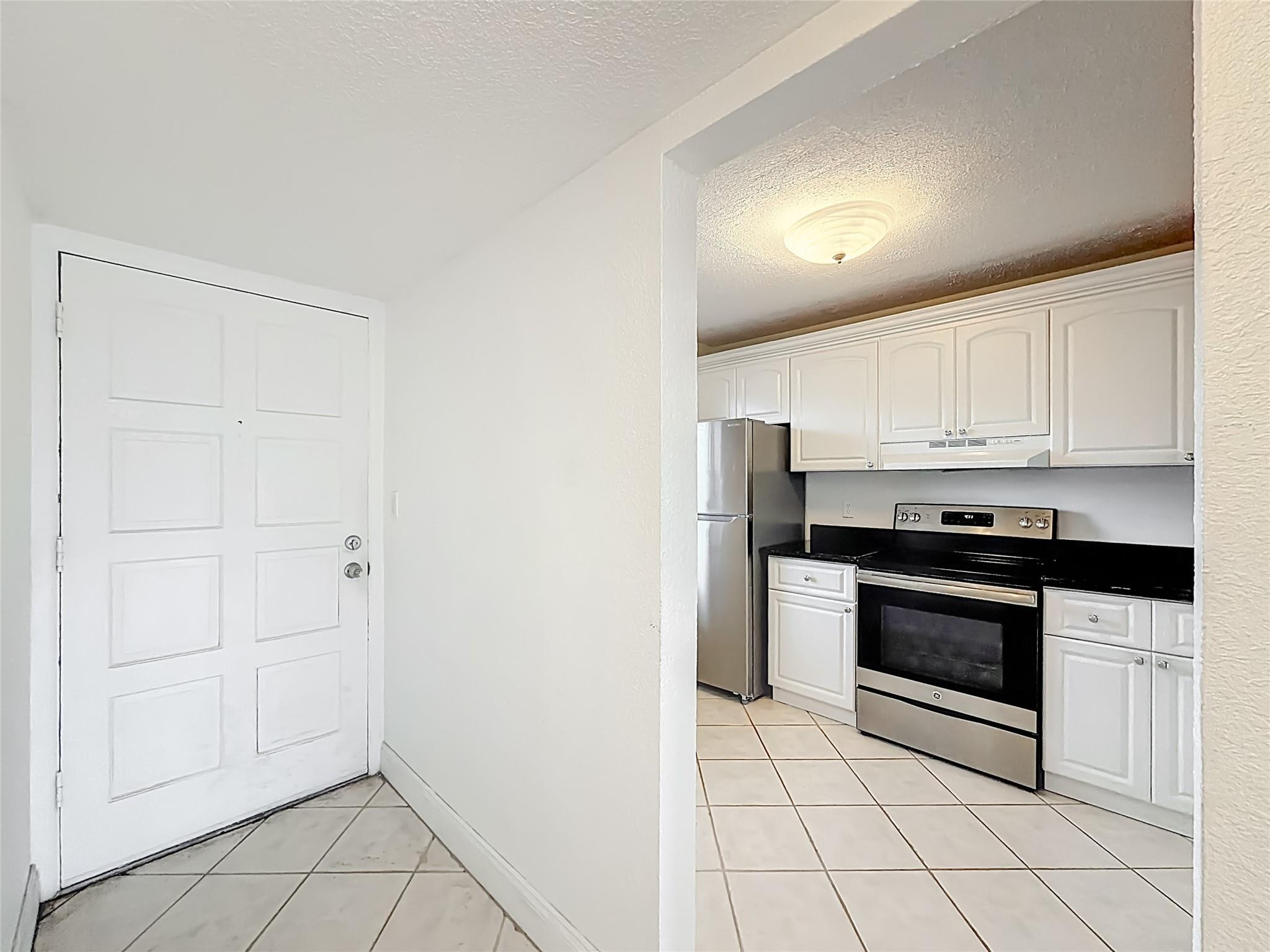 Island Club - Residential Lease