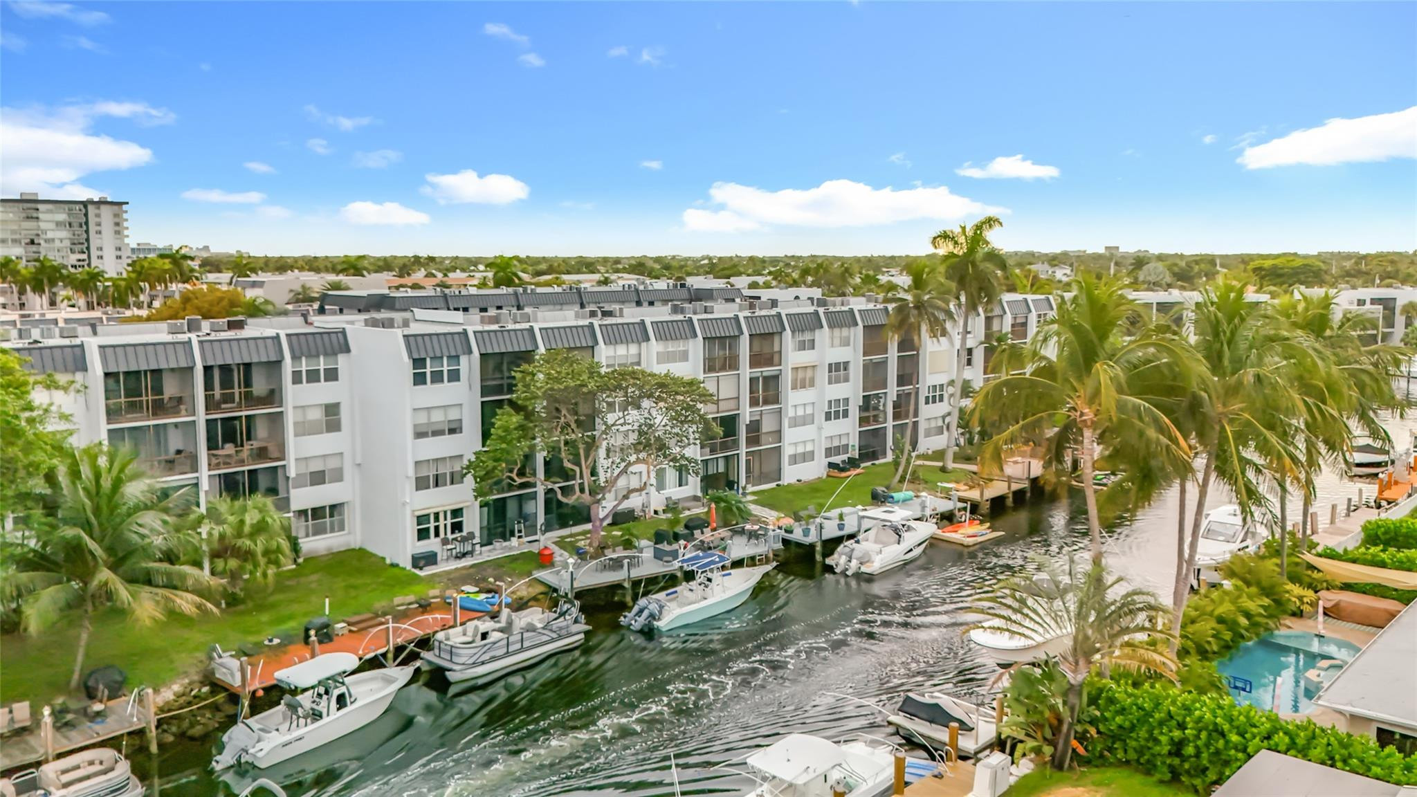 Island Club - Residential Lease