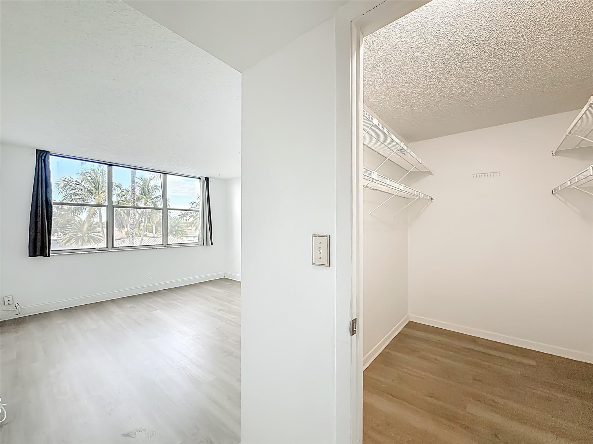 Island Club - Residential Lease