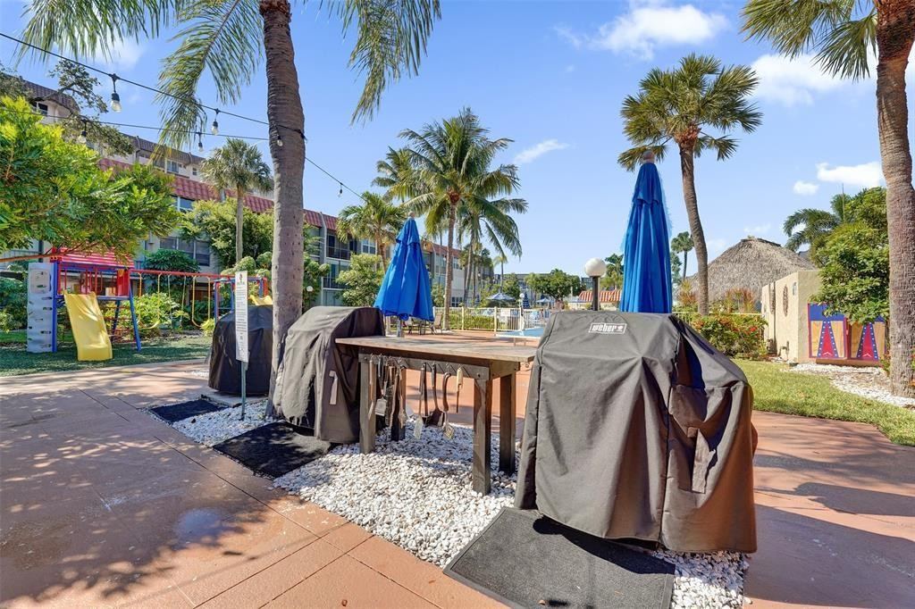 Island Club - Residential Lease
