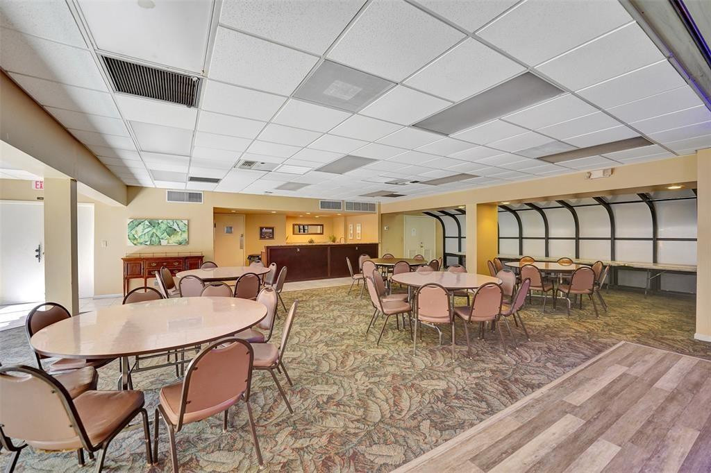 Island Club - Residential Lease