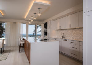 PALM BEACH STRATFORD COND - Residential