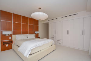 PALM BEACH STRATFORD COND - Residential