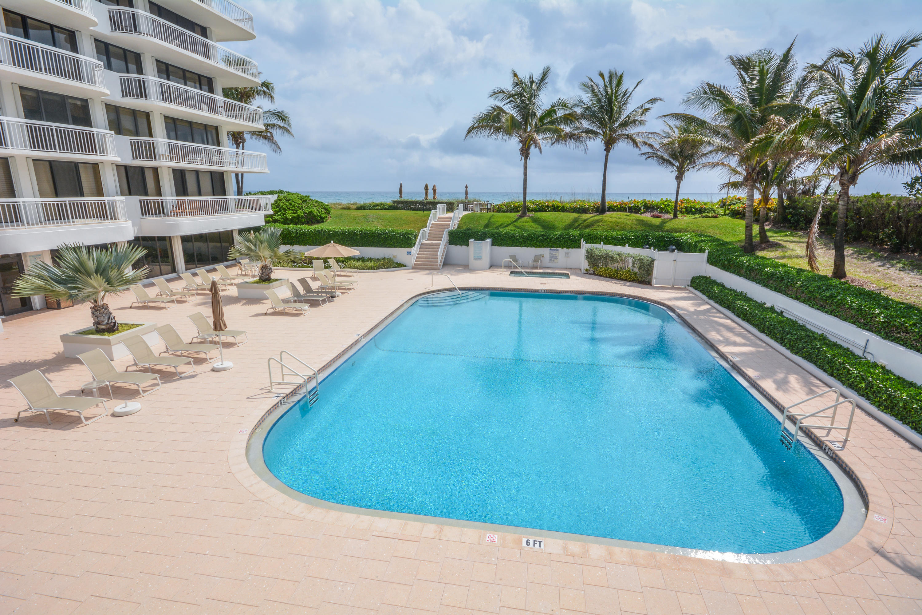 PALM BEACH STRATFORD CONDO - Residential