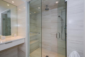 PALM BEACH STRATFORD COND - Residential