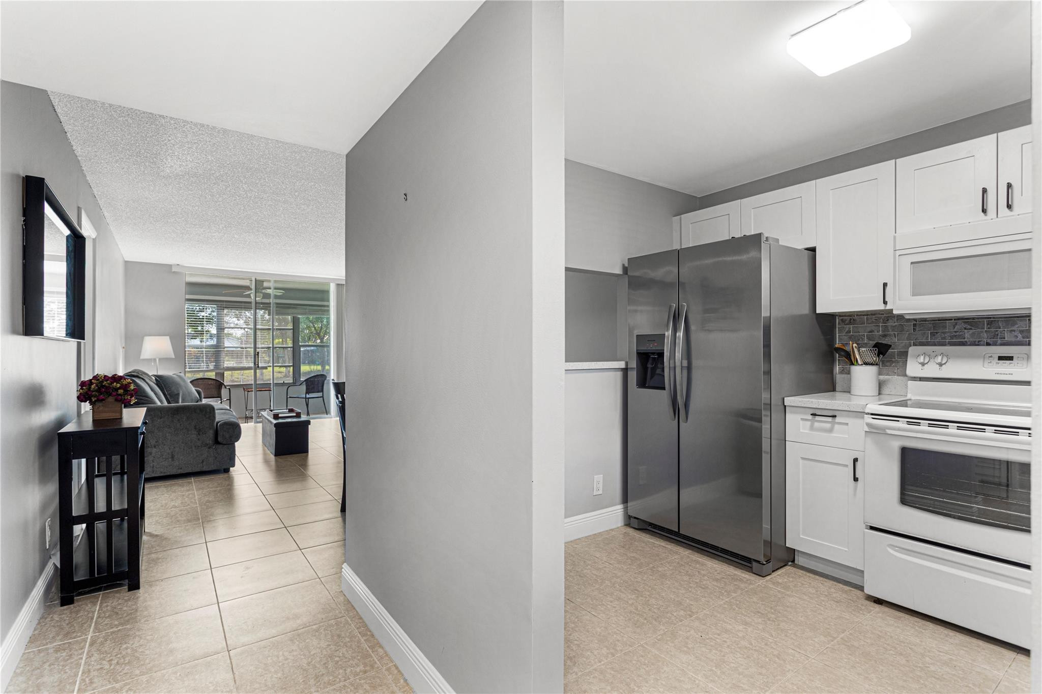 Sunrise Lakes - Residential