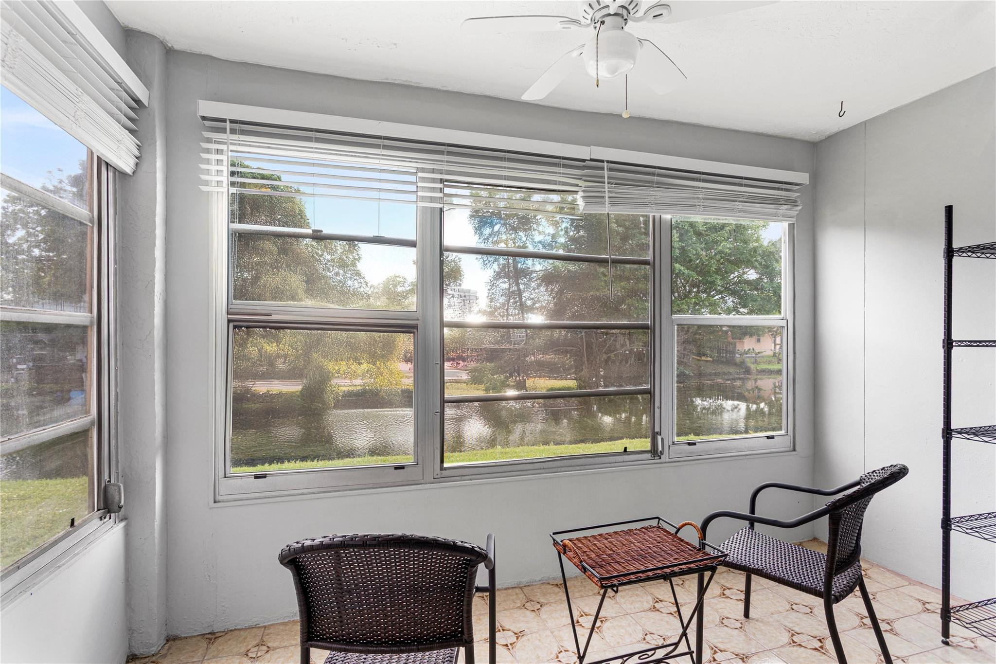 Sunrise Lakes - Residential