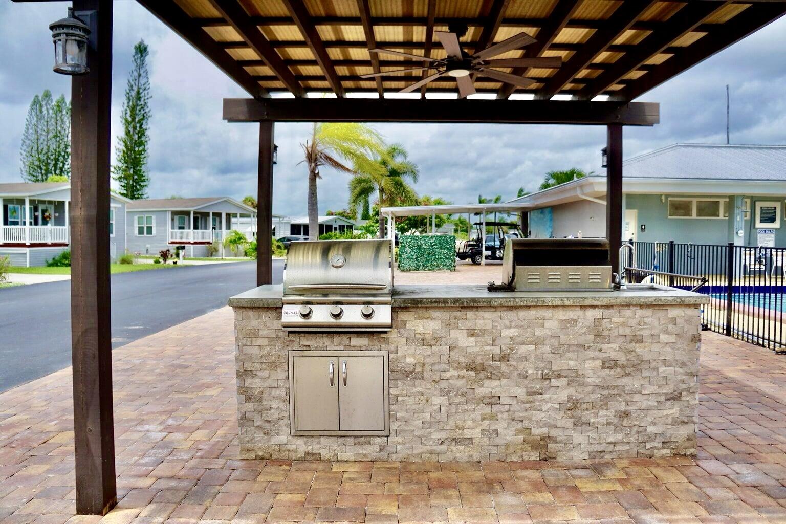 Sandhill Shores - Residential