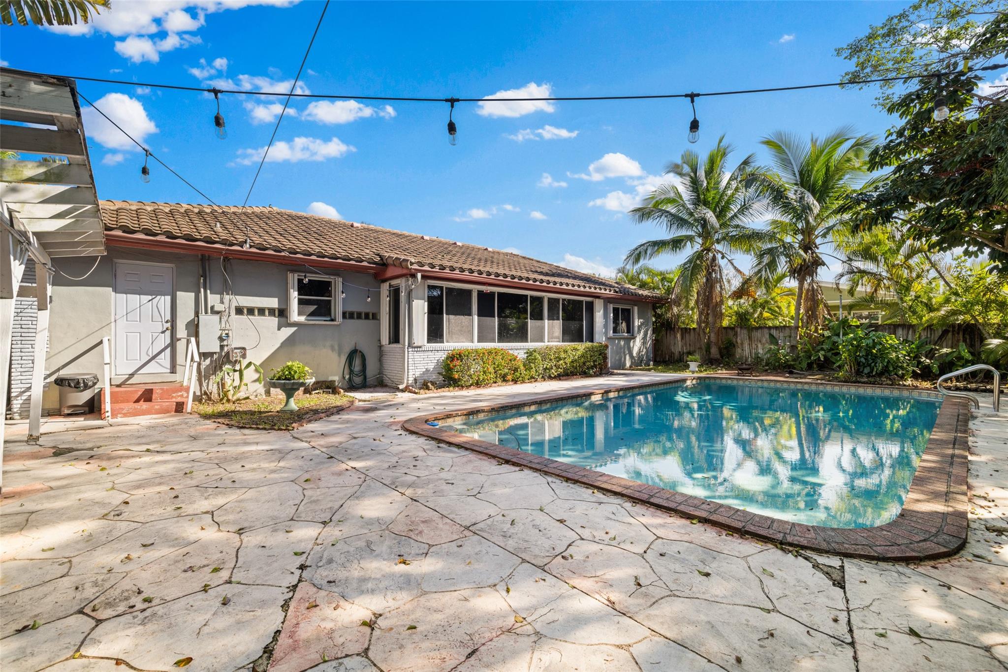Re-Amended Of Wilton Mano - Residential Lease