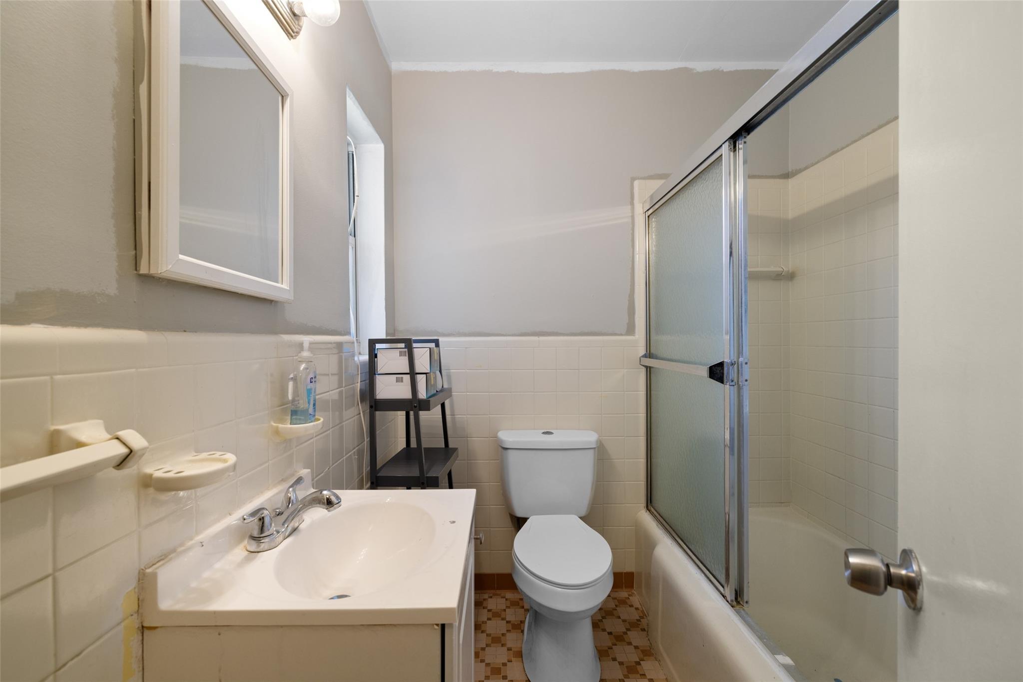 Re-Amended Of Wilton Mano - Residential Lease