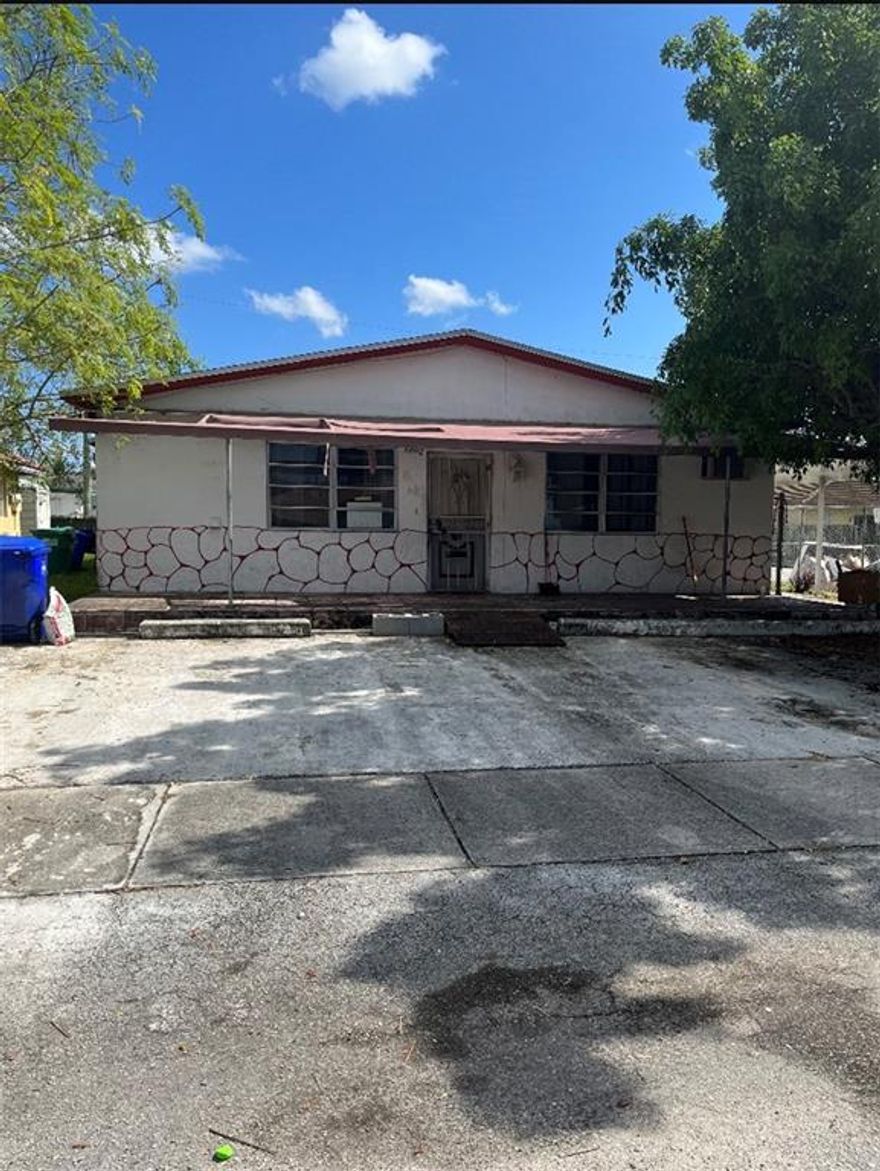 Great investment opportunity to own this large house. Over 2000 sq feet of living space, largest house in the neighborhood. Can be a 6 bedroom 3 bathroom, great rental! Cash only.
