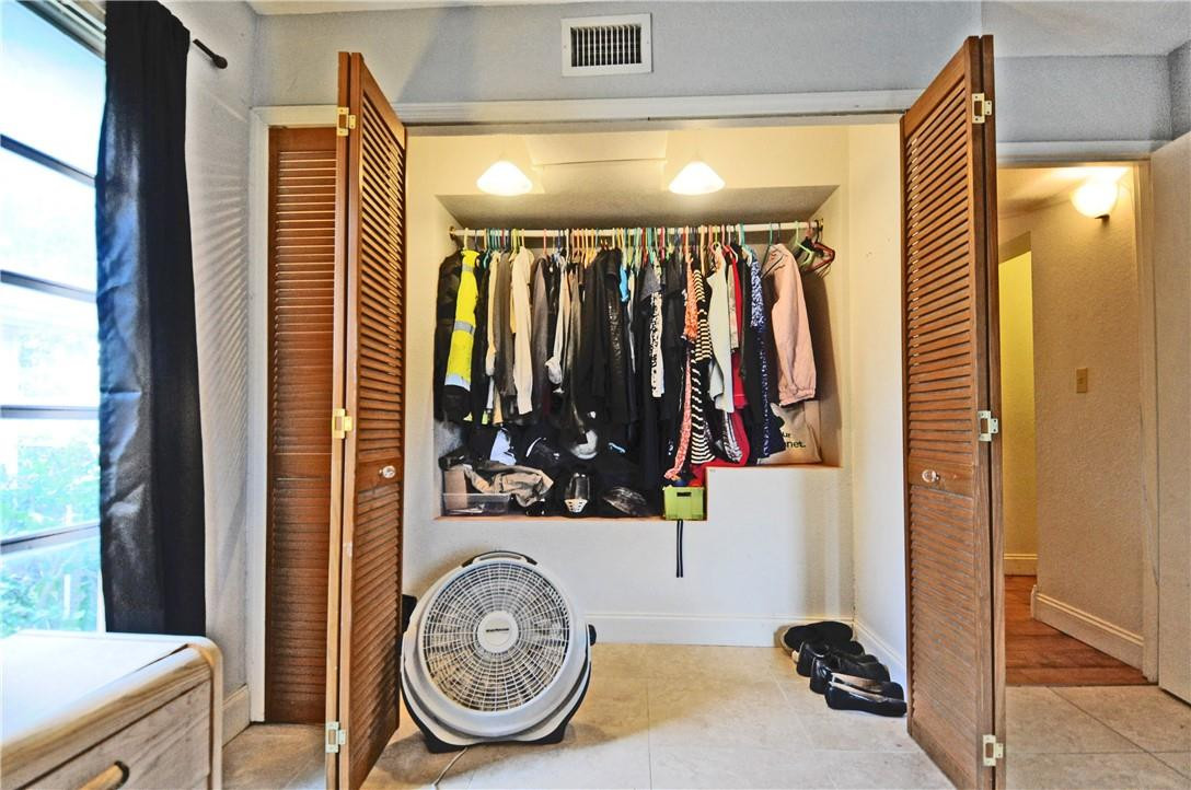 Mainlands Of Tamarac Lake - Residential