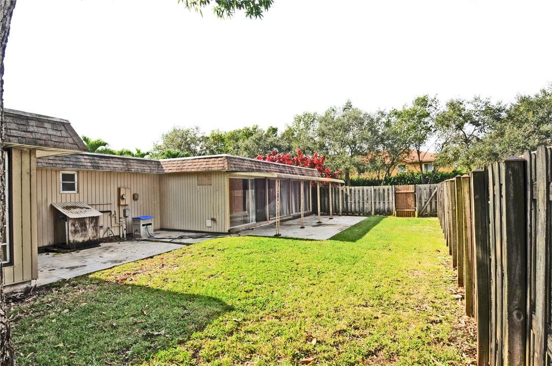 Mainlands Of Tamarac Lake - Residential