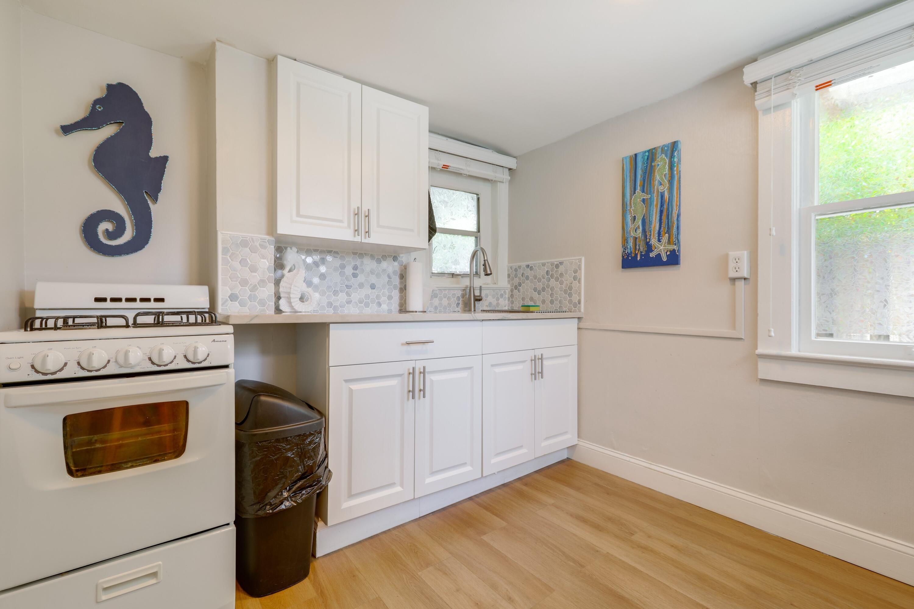 LAKE WORTH TOWN OF - Residential Lease