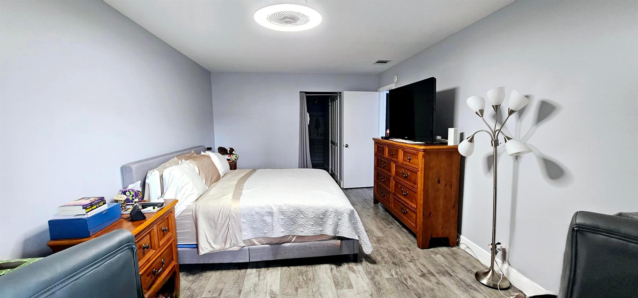 LIMETREE CONDO - Residential