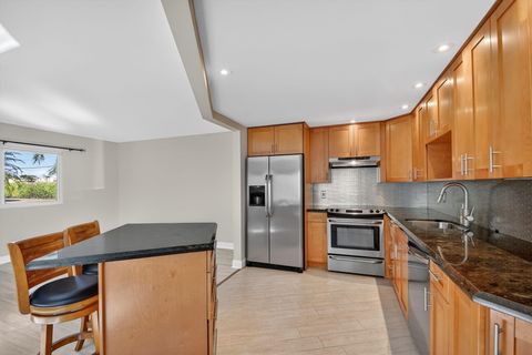 98 Saxony C Delray Beach FL 33446