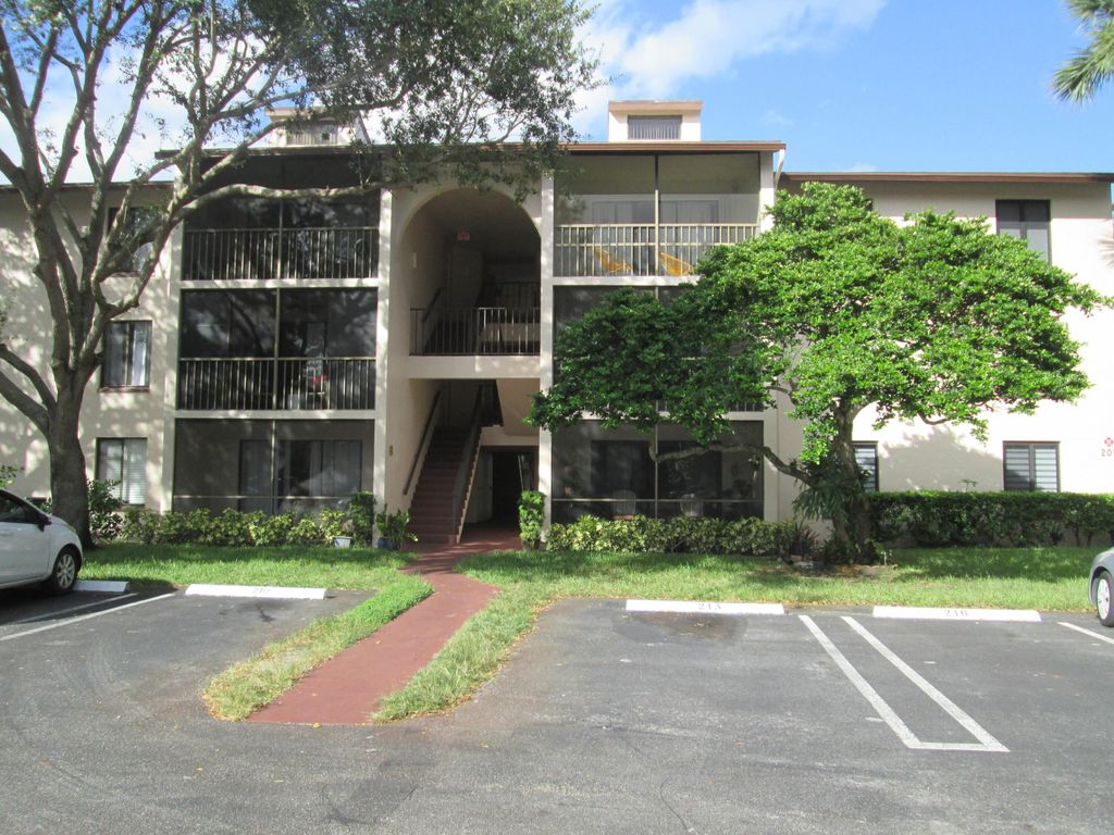 Photo of 209 Foxtail Drive #G1, Greenacres, FL 33415 (MLS # R11133370)