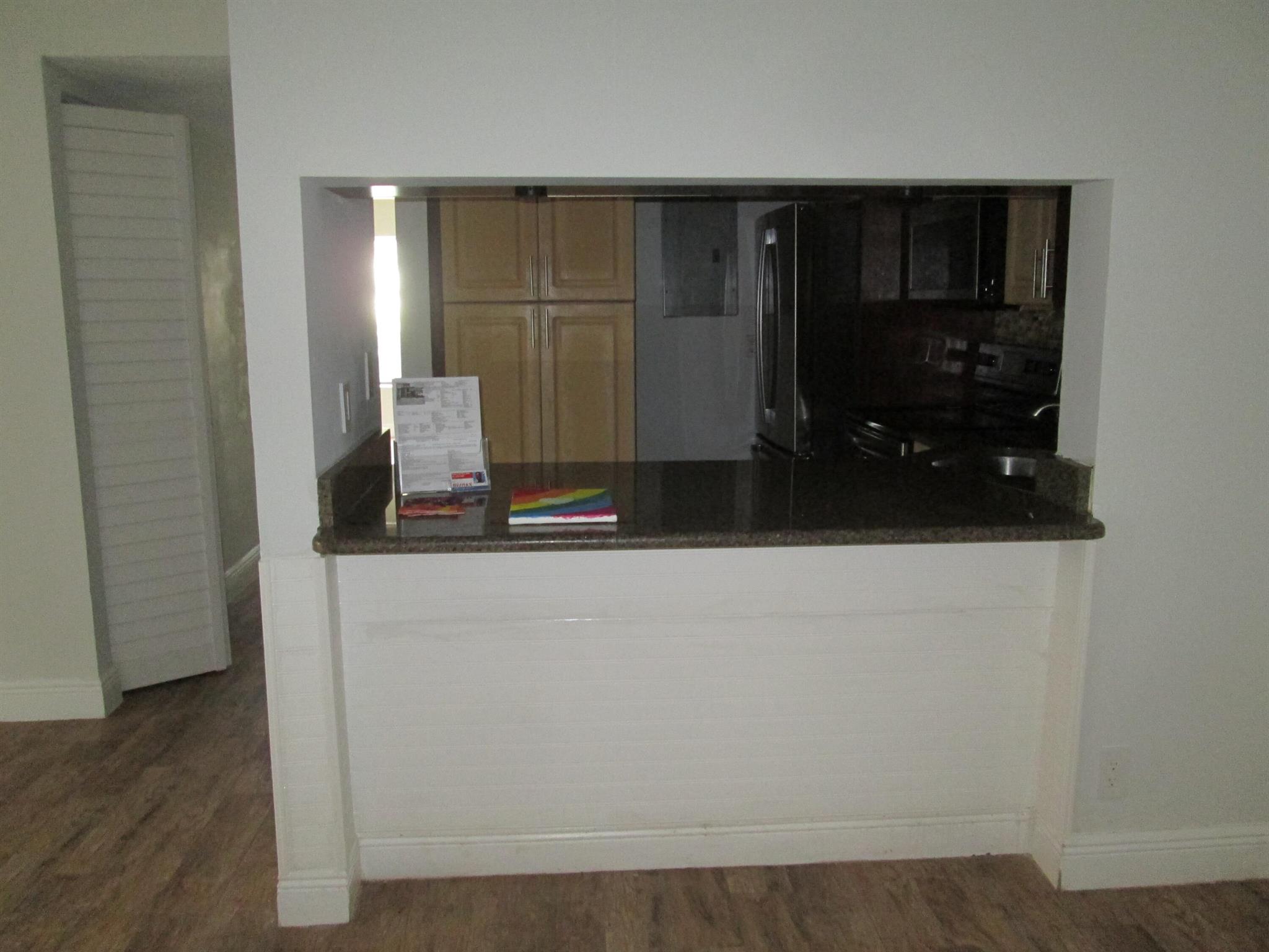 CHARTER CLUB OF PALM BEAC - Residential