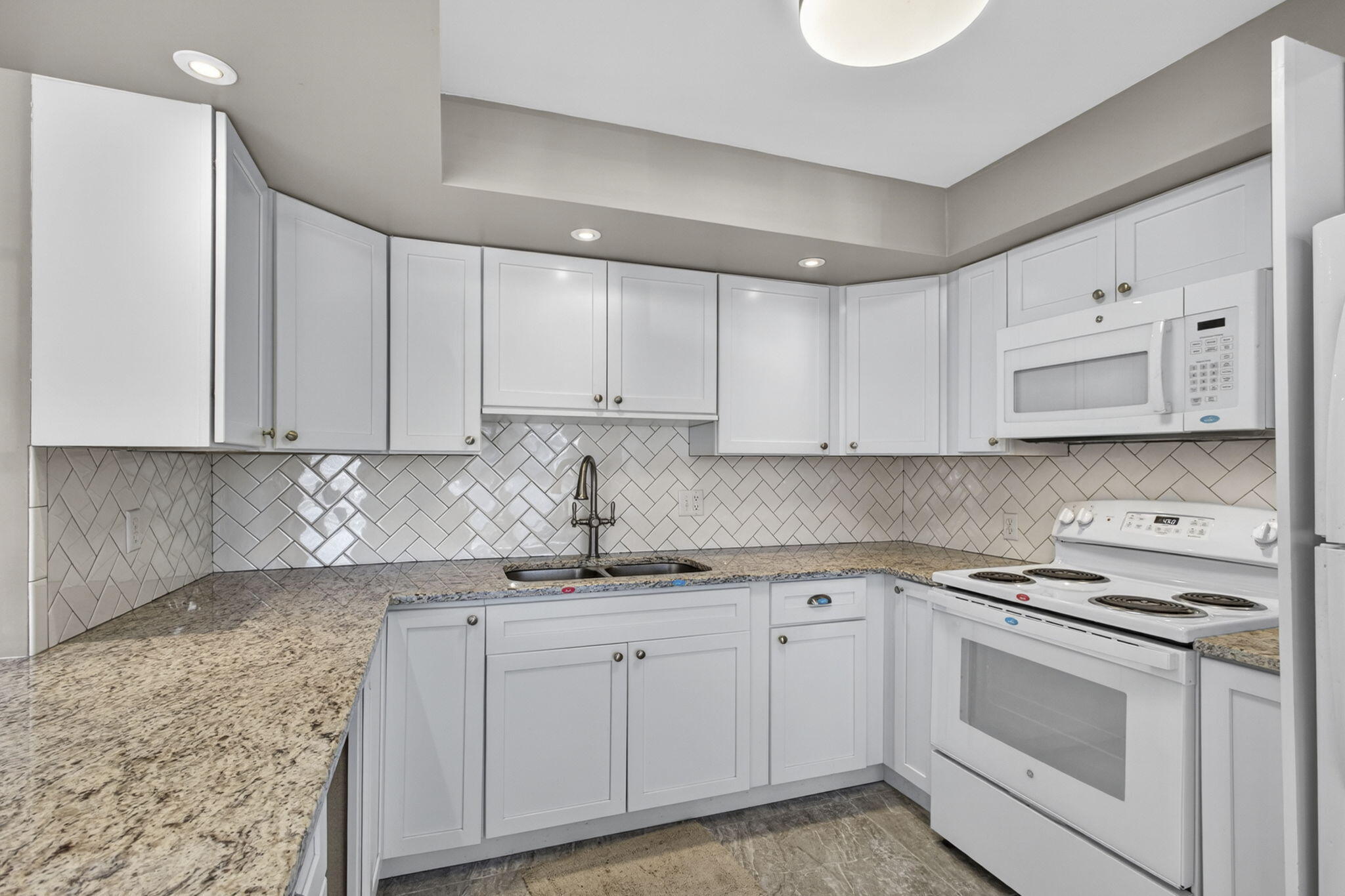GREENBRIER CONDO - Residential
