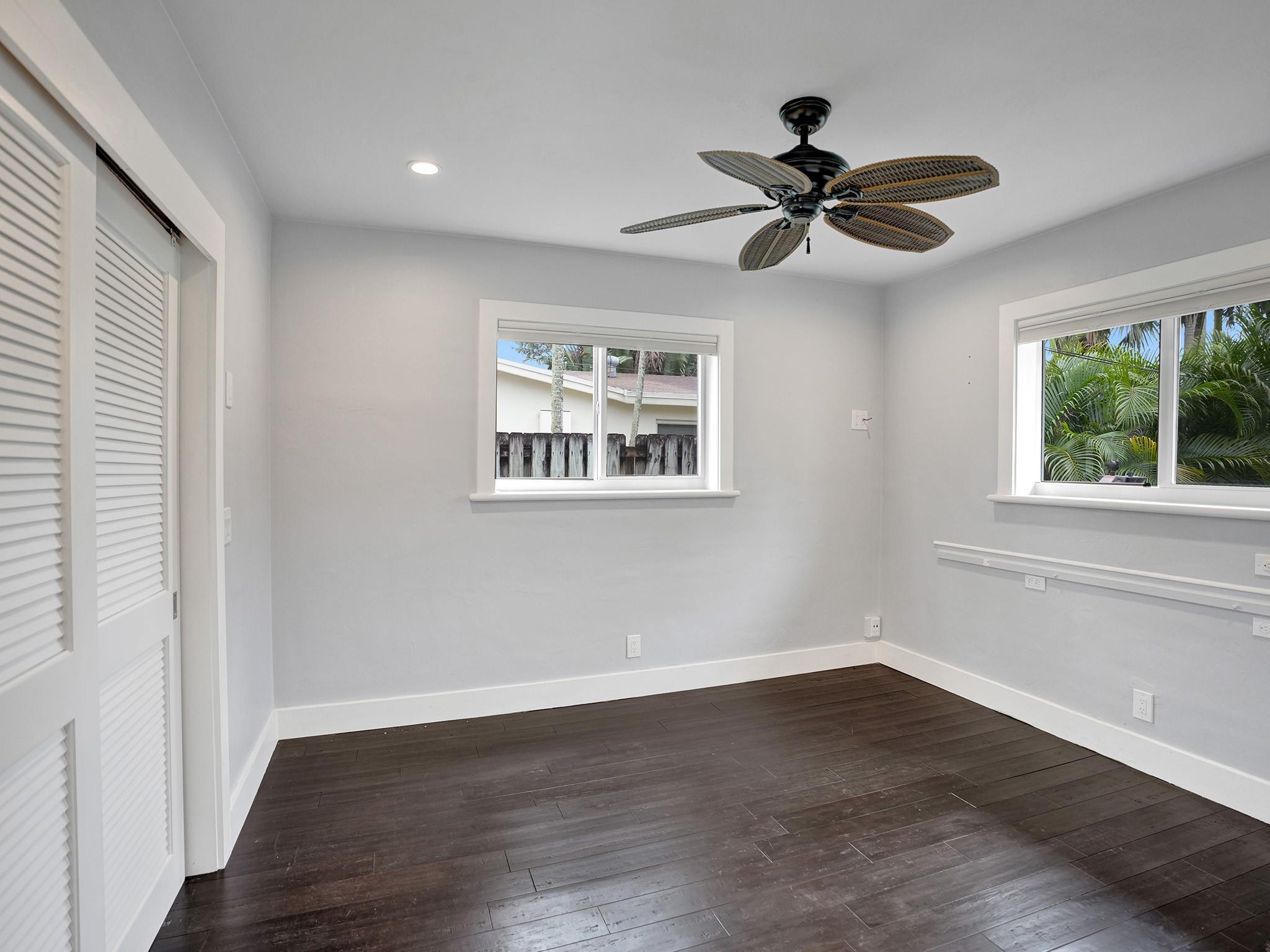 Lloyd Estates Add Corr - Residential