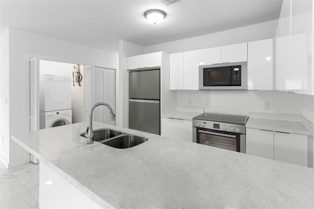 EAST LIBERTY CITY HOMESIT - Residential Lease