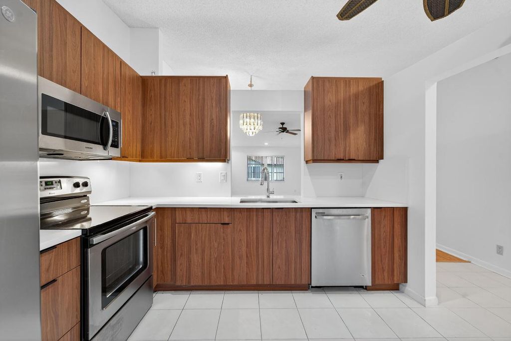 Photo of 14124 Royal Vista Drive, Delray Beach, FL 33484 (MLS # R11127388)