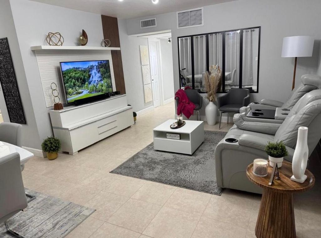 Photo of 1950 Lake Osborne Drive #18, Lake Worth, FL 33461 (MLS # R11152635)