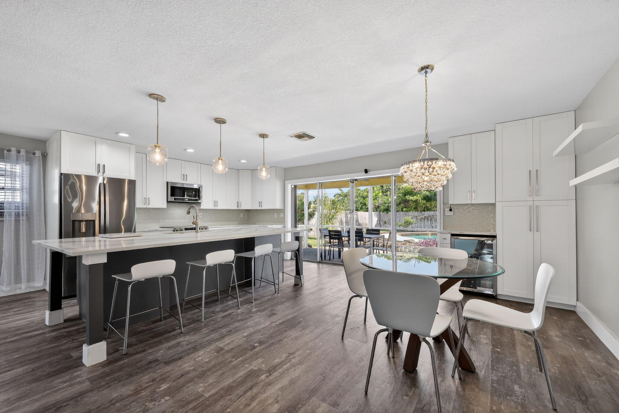HIGH POINT - Residential