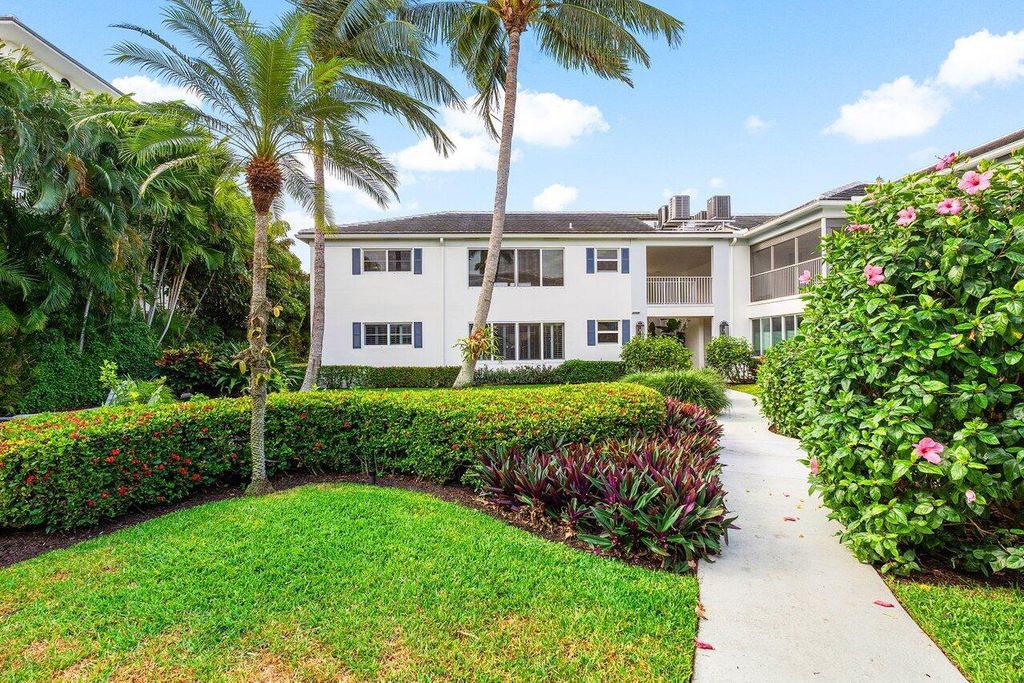 Photo of 1015 Ingraham Avenue #2, Delray Beach, FL 33483 (MLS # R11088810)