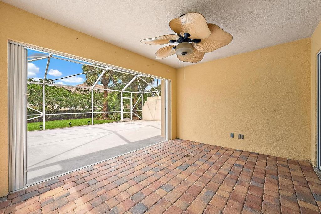 Photo of 8431 SE Retreat Drive, Hobe Sound, FL 33455 (MLS # R11128177)