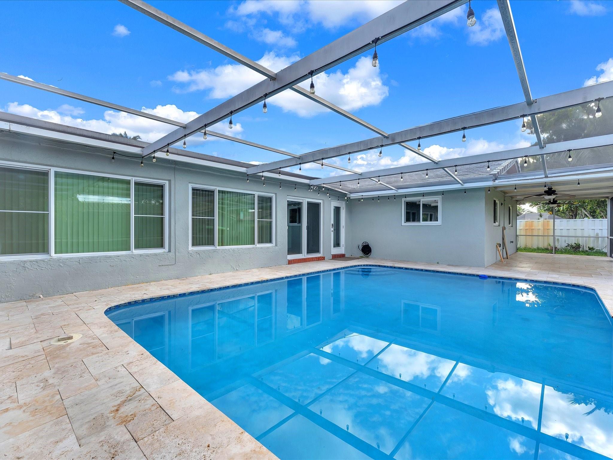 Coral Spgs Country Club - Residential Lease