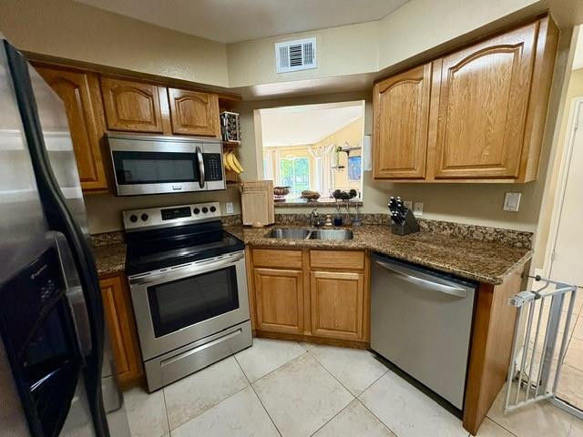 Sailboat Pointe - Residential