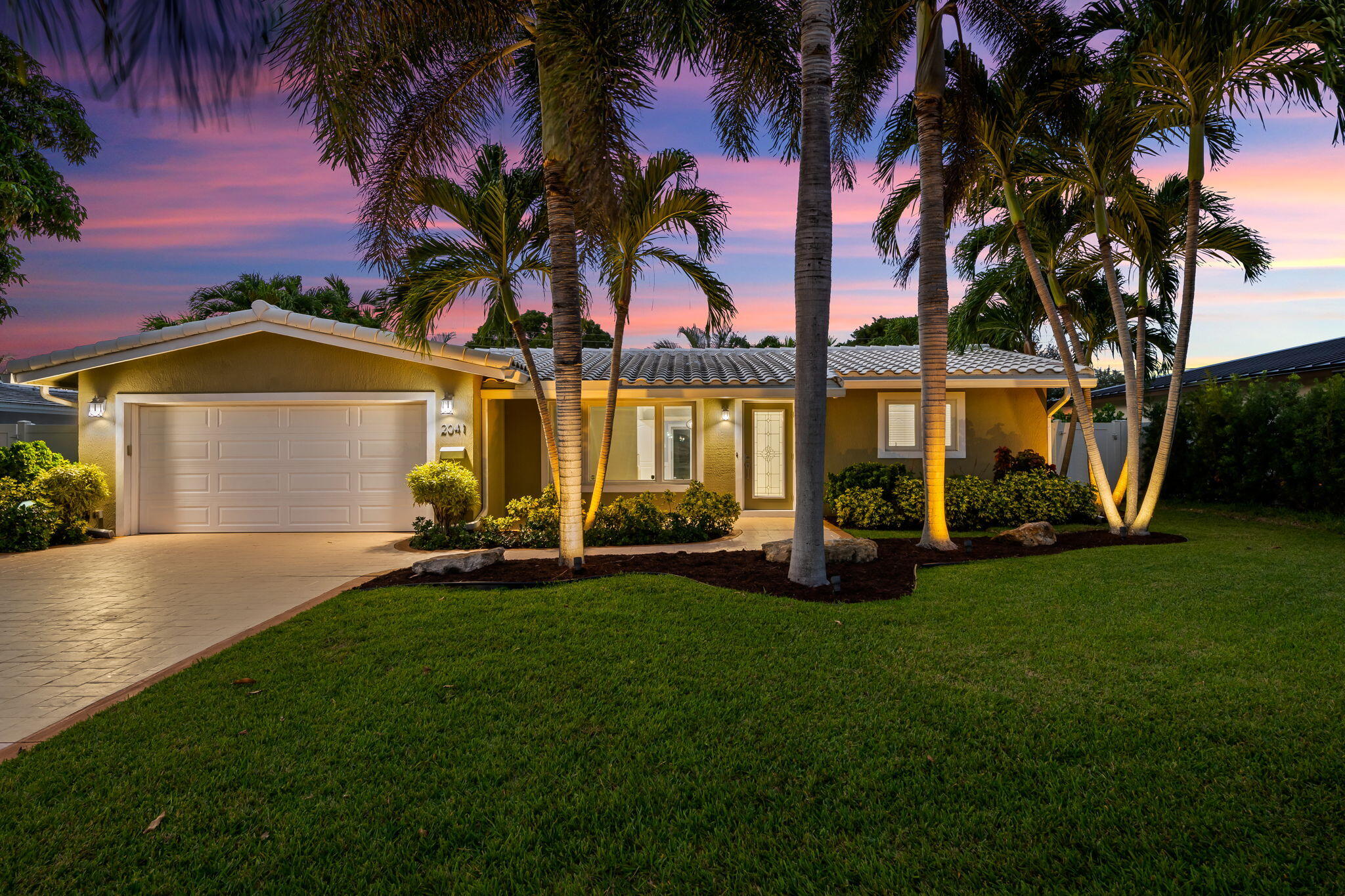 CORAL HIGHLANDS - Residential