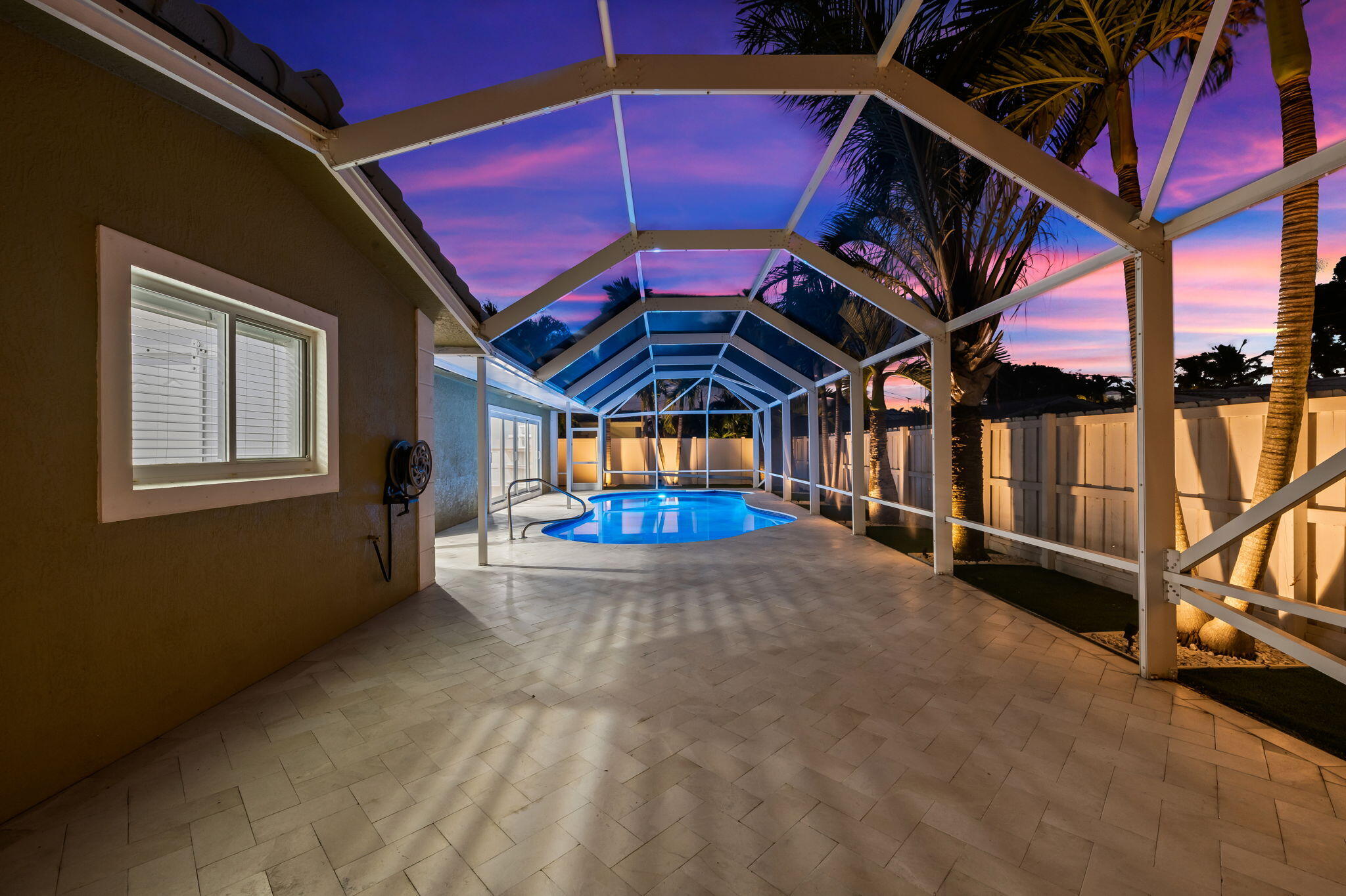 CORAL HIGHLANDS - Residential