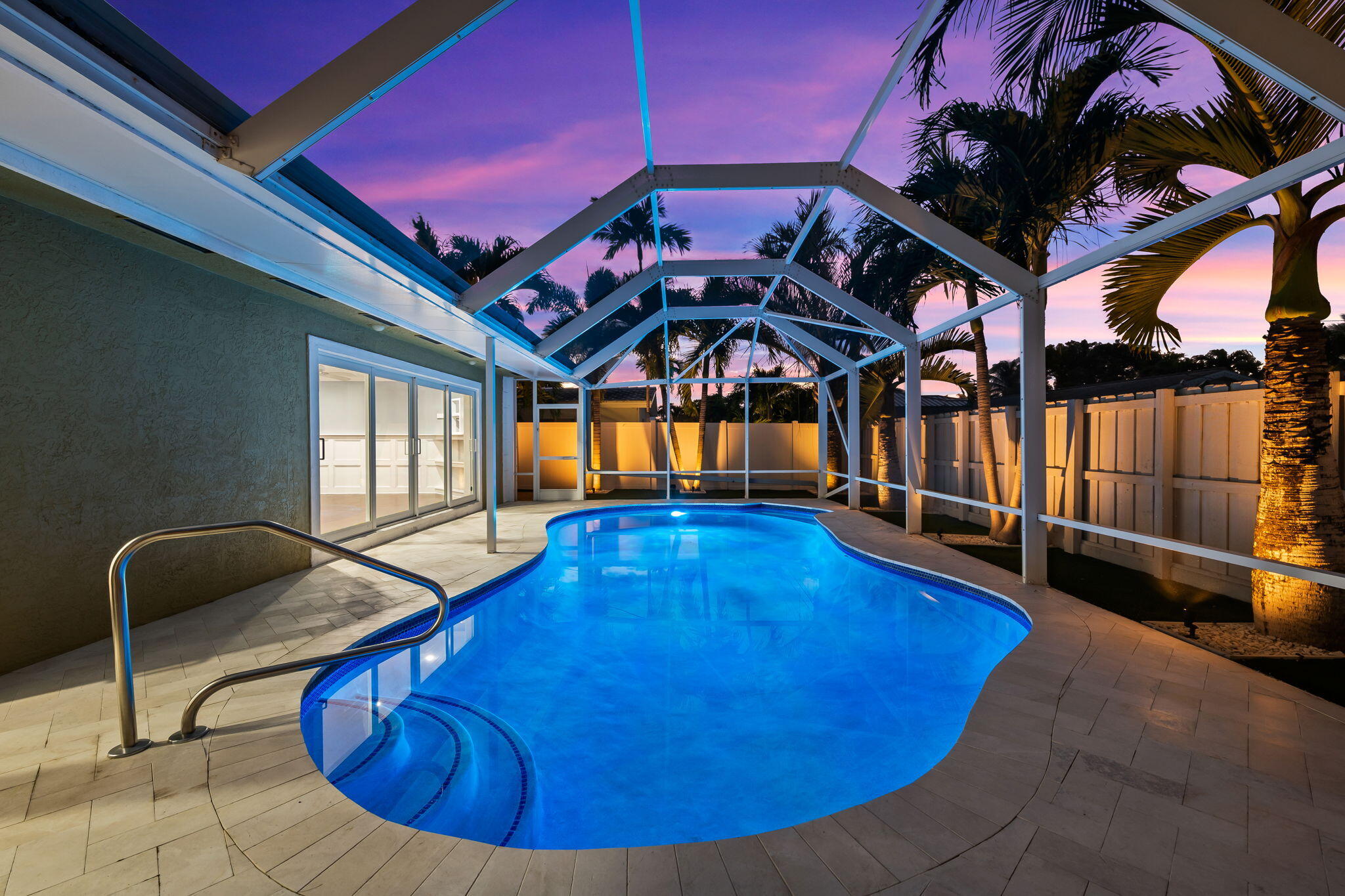 CORAL HIGHLANDS - Residential