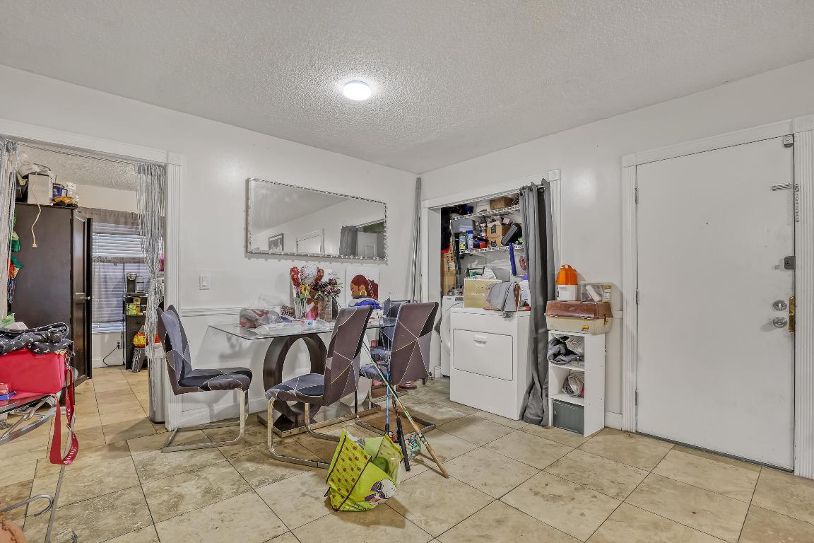 CROSS CREEK CONDO - Residential