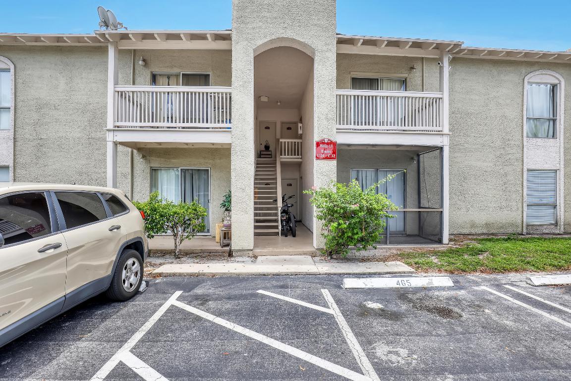 CROSS CREEK CONDO - Residential